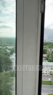 В Невском районе Петербурга горит производственное здание