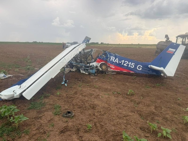 В Волгоградской области при жёсткой посадке самолёта пострадал человек