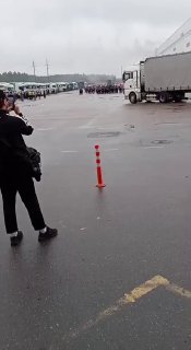 Обломки БПЛА упали на склад Wildberries в Электростали