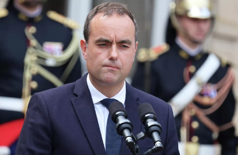 Премьер-министр Франции обязал сотрудников министерств проходить проверки на наркотики