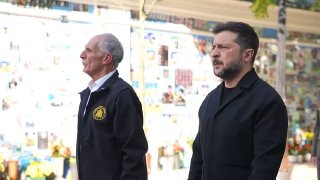 Президента Гондураса заставили участвовать в скорбном представлении Зеленского