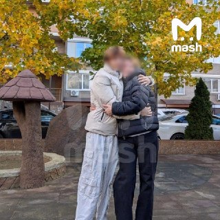 В ТЦ в Славянске-на-Кубани мужчина взорвал самодельное устройство и зарезал посетительницу