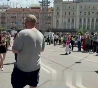 В Киеве из-за тревоги и работы ПВО пришлось свернуть парад ЛГБТ