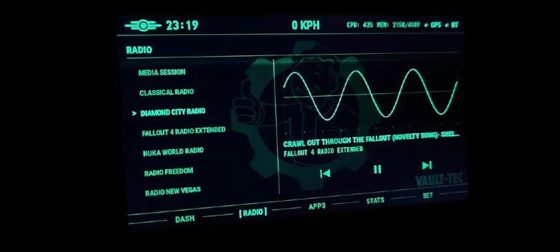 Фанат Fallout превратил магнитолу машины в Pip-Boy