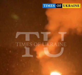 Российские военные ударили ракетой ОТРК "Искандер-М" по предприятию в Киеве