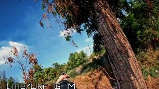 Украинский боевик получил ранение при попытке сбить российский FPV-дрон