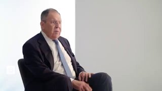 Лавров: Россия будет действовать твердо и последовательно, не поддаваясь на провокации Запада