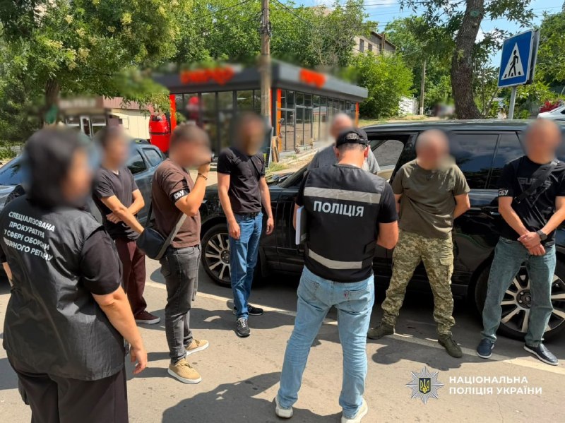 В Одесской области задержали чиновника ТЦК, который за солярку снимал с учёта военнообязанных