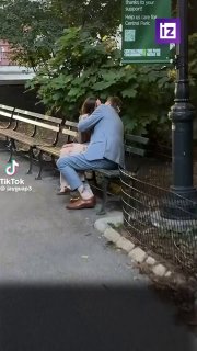 Юриста, защищавшего Илона Маска, увольняют из-за вирусного видео с поцелуями в парке