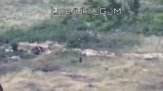 ВС РФ уничтожают опорные пункты ВСУ на Славянском направлении с помощью артиллерии и FPV-дронов