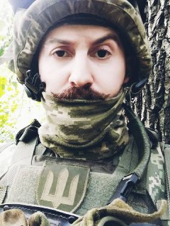 Активный член «Яблока» ушел в ВСУ