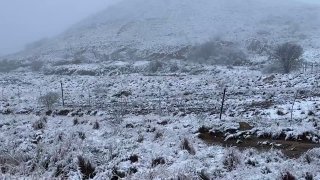 Снег в ЮАР привел к закрытию дорог