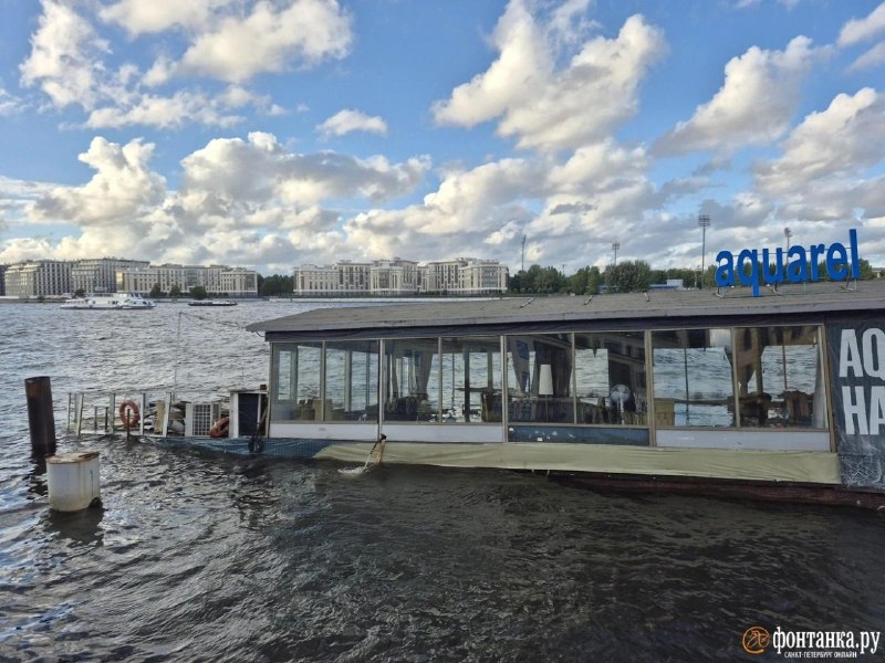 Подводный ресторан Aquarell Hall в Петербурге оказался в юридическом тупике из-за проблем с собственностью