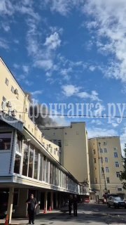 В Санкт-Петербурге горит кровля ДК «Выборгский»