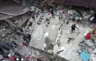 В колумбийском Кали под завалами после землетрясения находятся более 230 человек