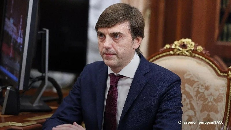 Минпросвещения РФ не планирует отменять домашние задания для школьников