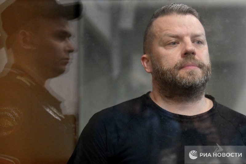 Экс-главу ГВСУ по спецобъектам приговорили к 6 годам за махинации с закупкой томографа для Минобороны