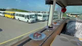 В Токио появится двухэтажный суши-автобус с безлимитным конвейером