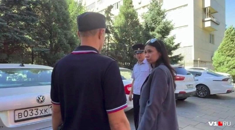 В Волгограде задержали общественницу, снимавшую обращение Бастрыкину из-за проблем с бензином