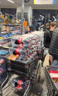 В Одессе делают запасы кока-колы после удара по заводу в Броварах