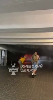 В Киеве на Майдане Незалежности загорелся подземный переход