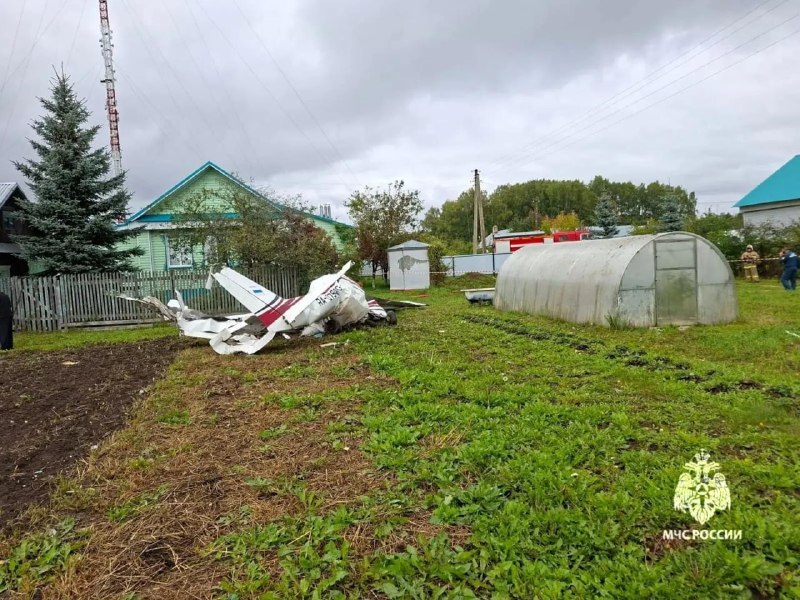 В Татарстане при столкновении с телевышкой разбился самолет Cessna 172, погибли два человека