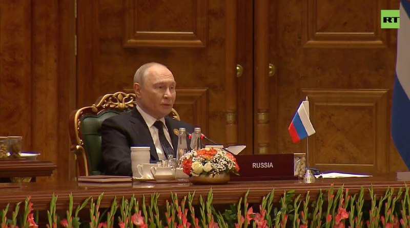 Владимир Путин на саммите БРИКС: однополярная система уходит в прошлое