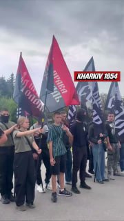 На площади Свободы в Харькове проходит мероприятие организаций «Белый сектор» и «Правая молодежь»
