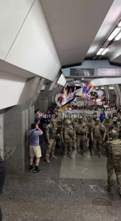 В Харькове прошел ЛГБТ-прайд под усиленной охраной