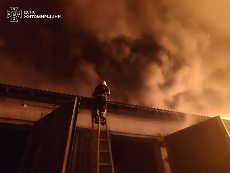 Удар БПЛА «Герань-4» по складу с европейской электроникой в Овруче