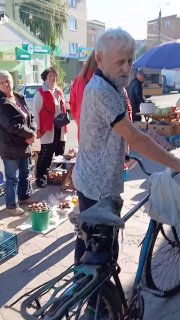 В Украине мужчина отказался соблюдать минуту молчания