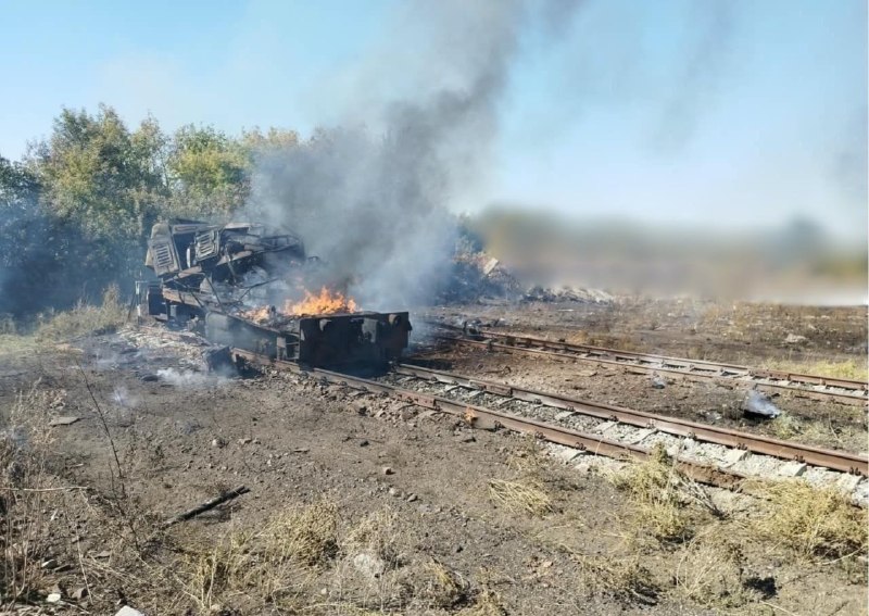 В Барвенково «Герань-4» уничтожила маневровый локомотив