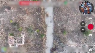 Разминирование дорог как необходимая часть подготовки к продвижению бойцов