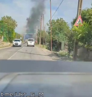 Кадры попадания российского FPV-дрона по пикапу ВСУ в Донбассе