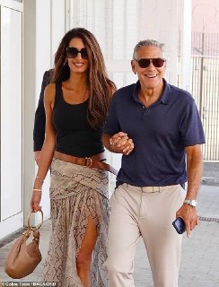 Стильный образ Амаль Клуни в Италии: разбор наряда от Elie Saab