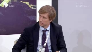 Министр иностранных дел Польши Сикорский оценил потенциал противостояния с Россией