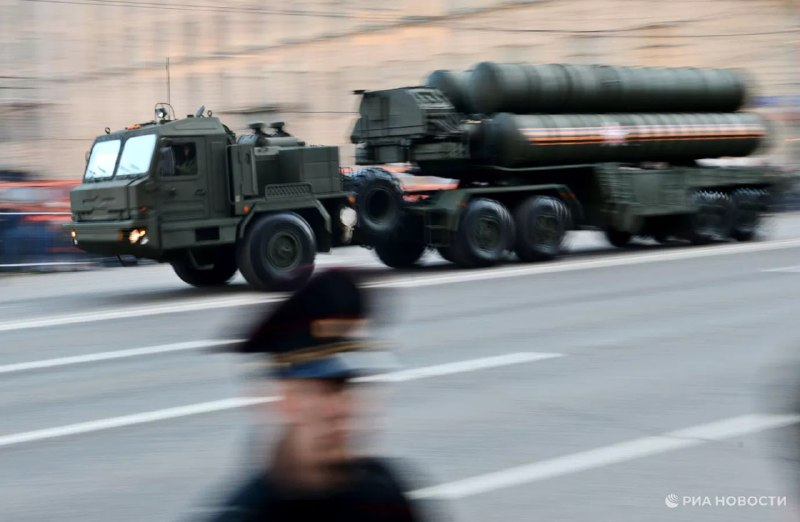WSJ: Россия опережает противников в производстве массового вооружения
