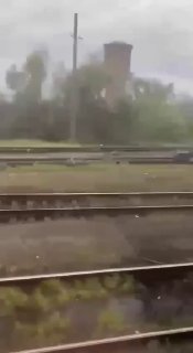 В поезде с Борисом Джонсоном на польской границе оказался дрон