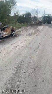 Кадры уничтожения автомобилей ВСУ FPV-дронами на территории СВО