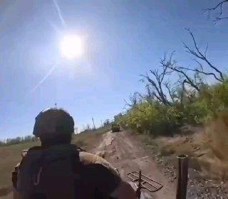 Кадры повседневной жизни российских бойцов МОГ