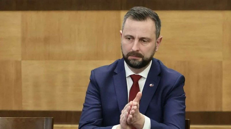 Министр обороны Польши заявил о низком уровне готовности поляков к защите родины