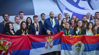 Сербская делегация на форуме в Екатеринбурге отметила День сербского единства