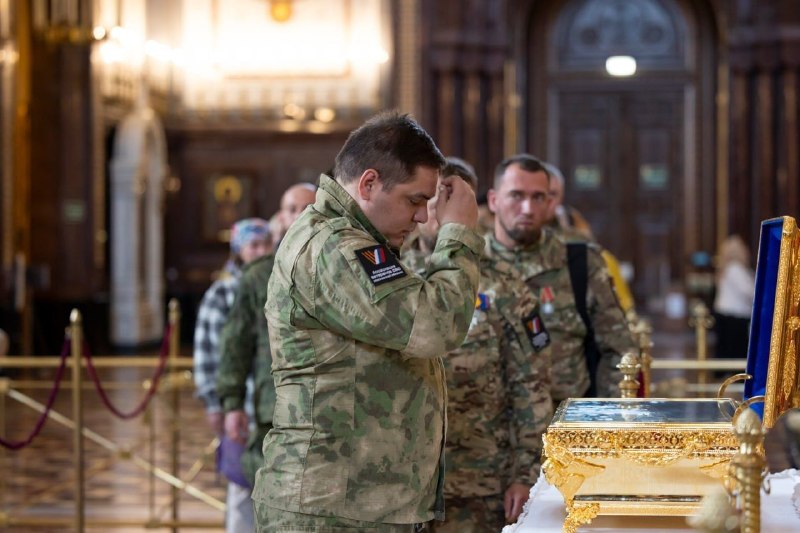 Ветераны СВО посетили Храм Христа Спасителя и подписали соглашение о сотрудничестве с Народным Собором