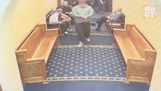 Заключенный в Огайо напал на полицейских при попытке побега из здания суда