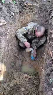 Украинские военные вынуждены самостоятельно добывать воду из недр из-за проблем со снабжением