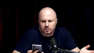 Автор канала опровергает версию Собчак и Вассермана об инциденте с Носиковым