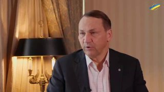 Министр иностранных дел Польши Сикорский сравнил потенциал развертывания российских войск с военными мощностями стран Европы