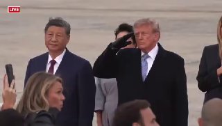 Пролет бомбардировщиков Ту-95МС во время встречи Си и Трампа на авиабазе Эндрюс