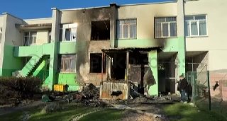 Автор утверждает, что украинские колл-центры мошенников размещаются в детских садах и школах
