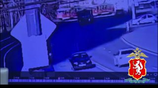 Серьезное ДТП в Екатеринбурге: столкновение автобуса и легкового автомобиля